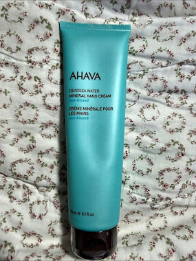 AHAVA Deadsea Water Mineral Hand Cream - Sea-Kissed Blue